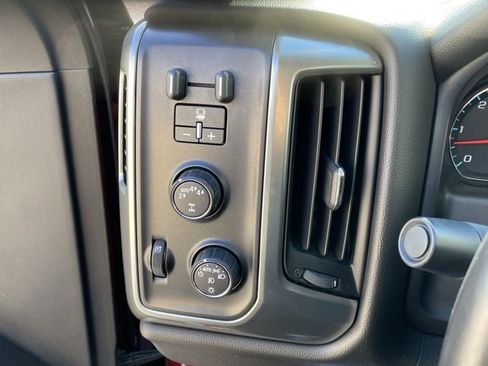 Used 2017 Chevrolet Silverado 1500 LT w/ All Star Edition image 24