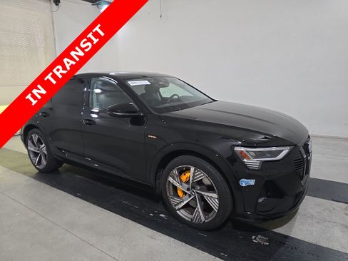 Used 2022 Audi e-tron Prestige w/ Prestige Package AWD/4WD image 5