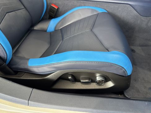 Certified 2023 Chevrolet Corvette Stingray Premium Conv w/ Z51 Performance Package image 19