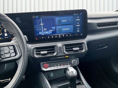 Used 2024 Ford Mustang Dark Horse image 9