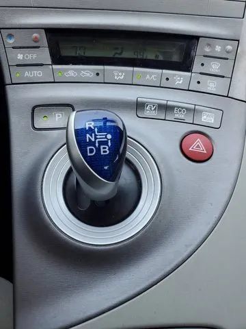 Used 2013 Toyota Prius Two FWD image 27