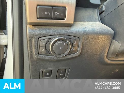 Certified 2022 Ford F250 Platinum w/ FX4 Off-Road Package image 32