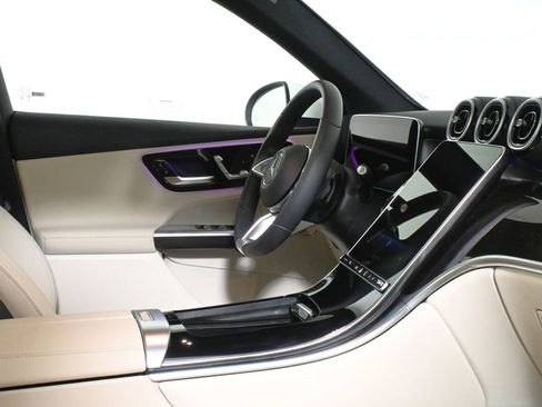 Certified 2026 Mercedes-Benz GLC 300 4MATIC image 30