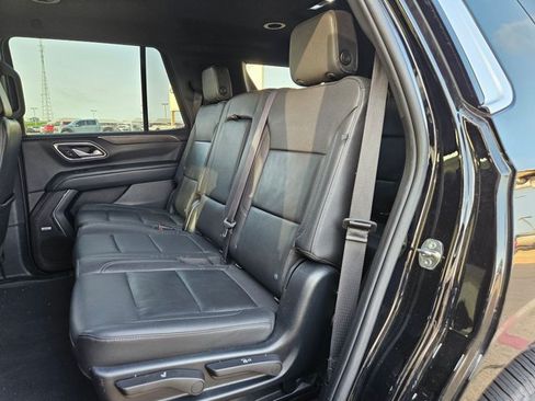 Used 2023 Chevrolet Tahoe LT w/ Luxury Package AWD/4WD image 15
