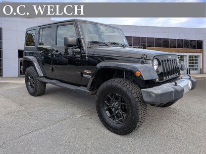Used 2015 Jeep Wrangler Unlimited Sahara w/ Connectivity Group