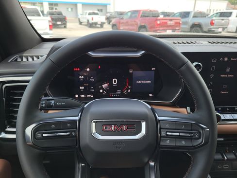 New 2025 GMC Canyon AT4 w/ Nightfall Edition image 5