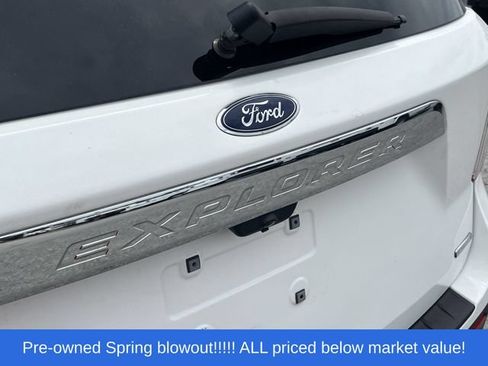Used 2020 Ford Explorer XLT RWD image 13