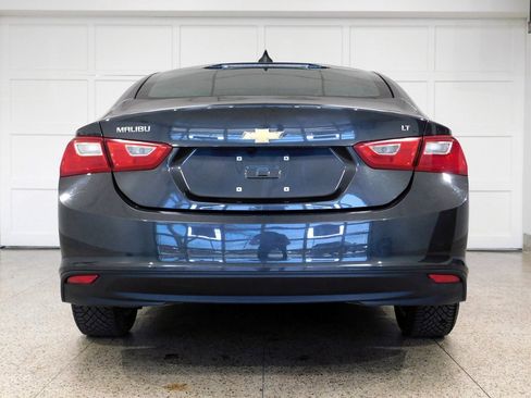 Used 2018 Chevrolet Malibu LT image 5