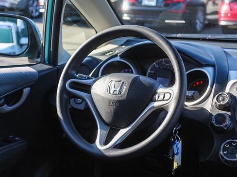 Used 2013 Honda Fit image 21