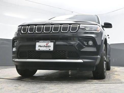 Used 2022 Jeep Compass Limited image 30