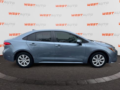 Used 2020 Toyota Corolla LE image 6