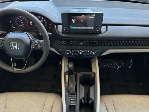 Certified 2023 Honda Accord LX image 13