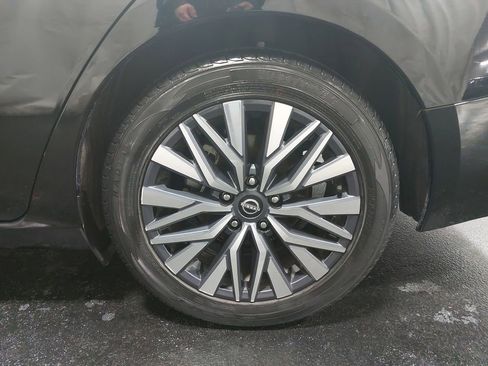 Used 2024 Nissan Altima 2.5 SV image 32