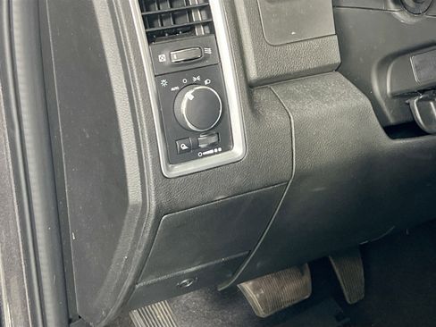 Used 2022 RAM 1500 Classic Warlock image 10