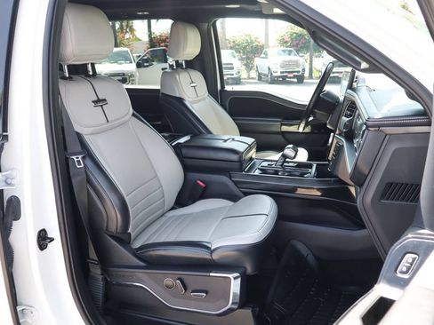 Used 2022 Ford F150 Lightning Platinum AWD/4WD image 46
