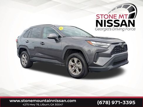 Used 2023 Toyota RAV4 XLE image 1