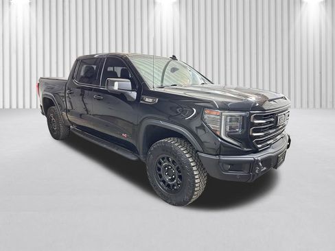 Used 2024 GMC Sierra 1500 AT4X w/ AT4X AEV Edition AWD/4WD image 2