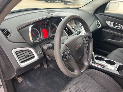 Used 2014 GMC Terrain SLE image 16