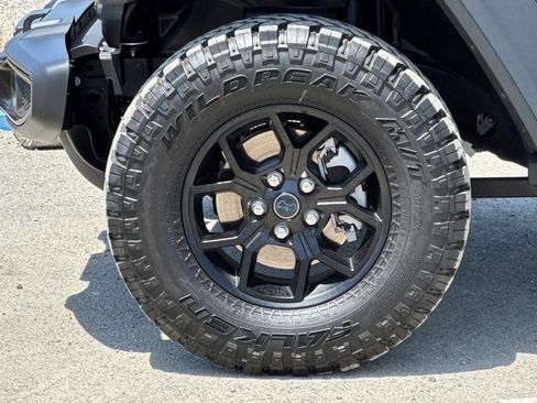 Used 2025 Jeep Wrangler Unlimited Sport S 4xe AWD/4WD image 32