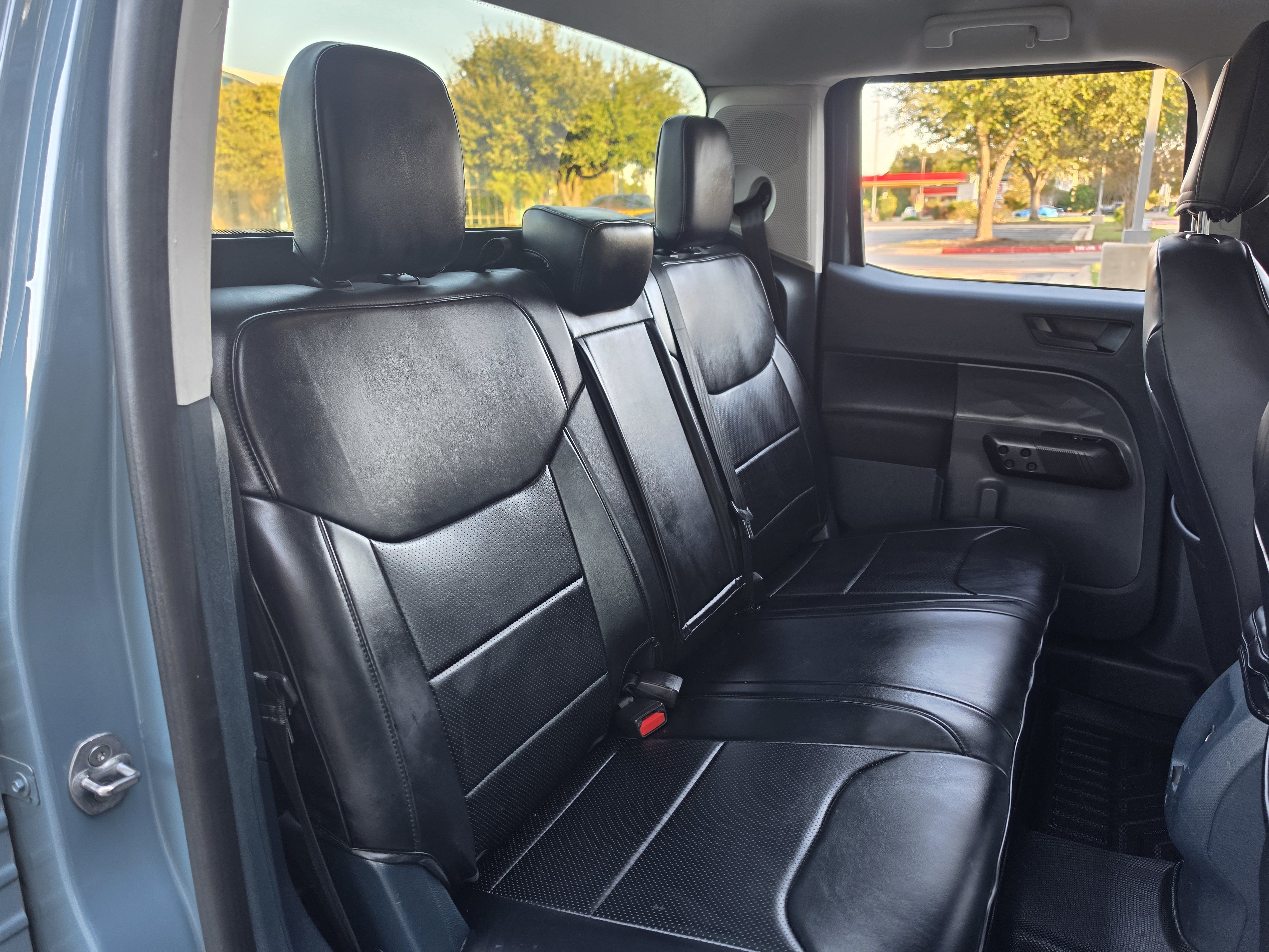 Used 2022 Ford Maverick XL FWD image 19