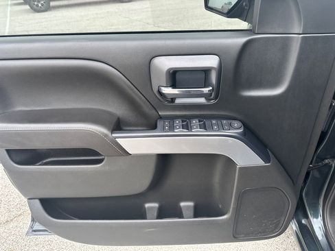 Used 2018 Chevrolet Silverado 1500 LT w/ All Star Edition image 29