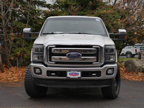 Used 2015 Ford F350 Lariat w/ Lariat Ultimate Package image 30