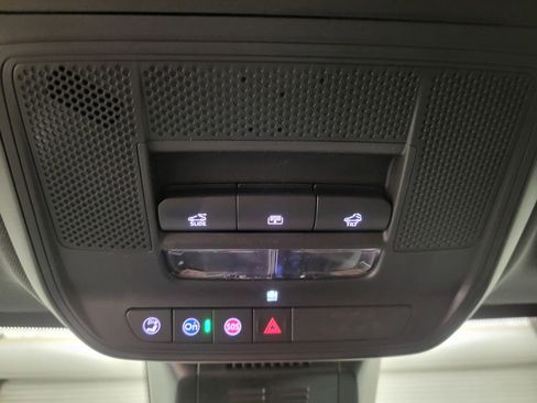 New 2026 Chevrolet Equinox LT w/ LPO, Floor Liner Package image 9