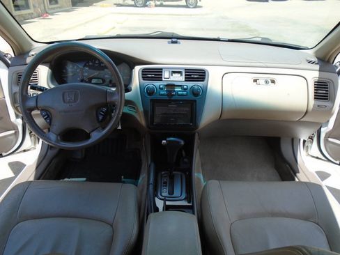Used 2002 Honda Accord EX image 13
