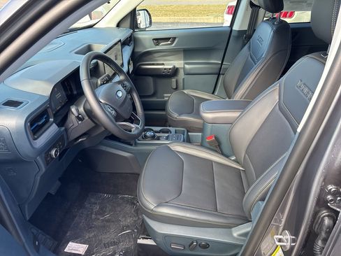 New 2025 Ford Maverick Lobo image 10