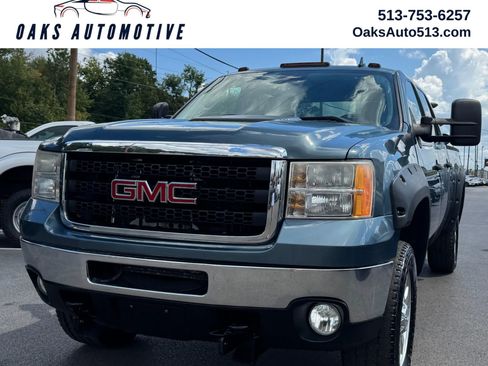 Used 2012 GMC Sierra 2500 SLE w/ SLE Preferred Package AWD/4WD image 1