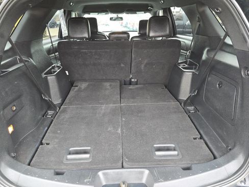 Used 2018 Ford Explorer XLT w/ Equipment Group 202A image 30