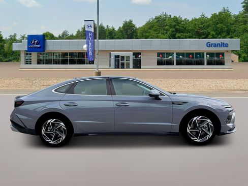 New 2026 Hyundai Sonata SEL image 4