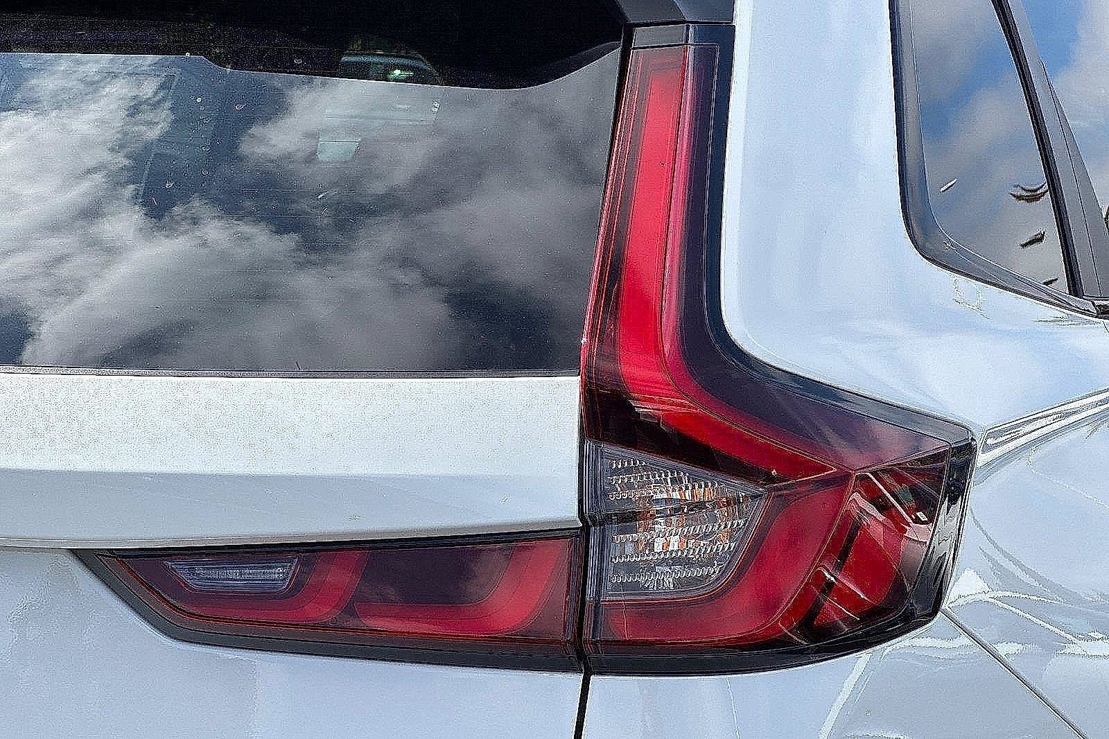 New 2027 Honda CR-V Sport image 10