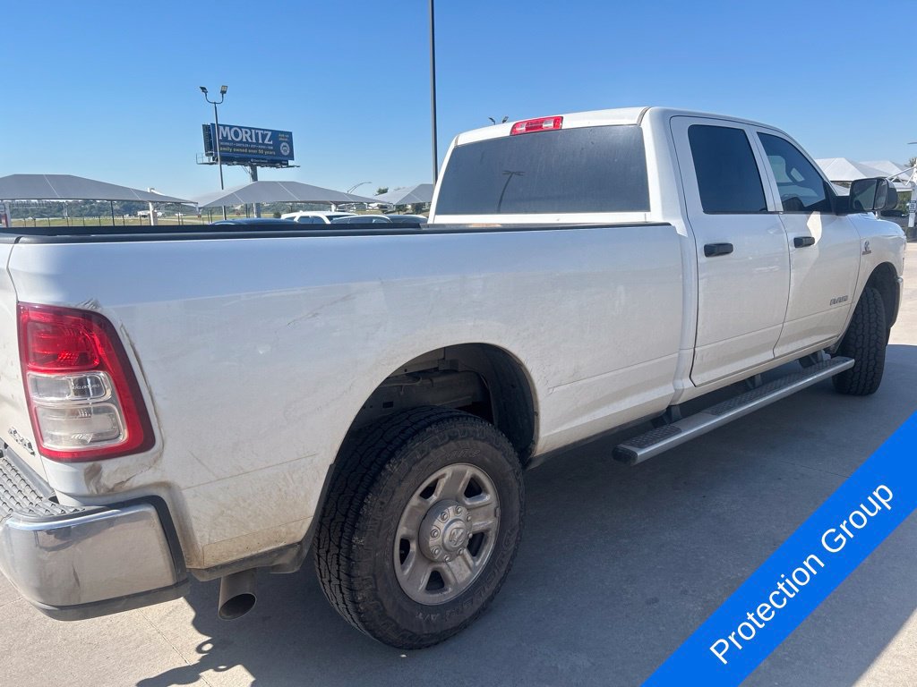 Used 2022 RAM 2500 Tradesman w/ Chrome Appearance Group AWD/4WD image 3
