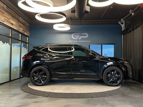 Used 2022 Chevrolet Blazer RS w/ Enhanced Convenience Package AWD/4WD image 2
