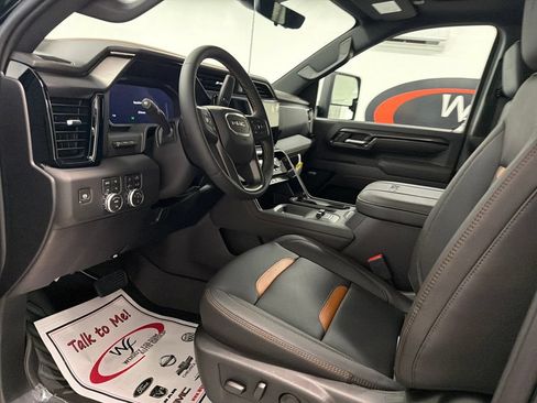 New 2026 GMC Sierra 2500 AT4 w/ AT4 Premium Plus Package AWD/4WD image 11