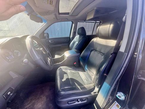 Used 2011 Honda Pilot Touring image 21