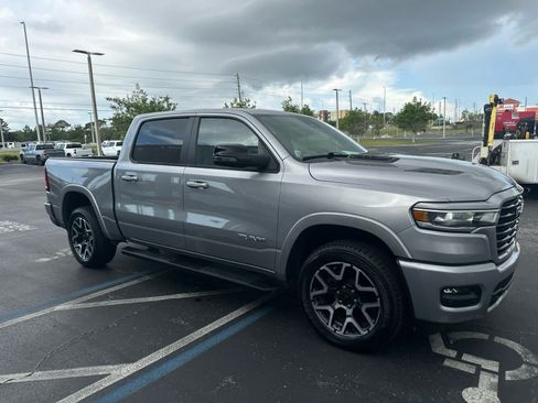 Used 2025 RAM 1500 Laramie w/ Advanced Safety Group II AWD/4WD image 7