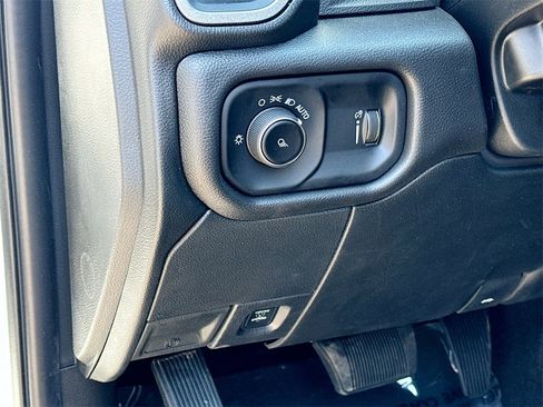 New 2024 RAM 2500 Tradesman w/ Chrome Appearance Group image 5