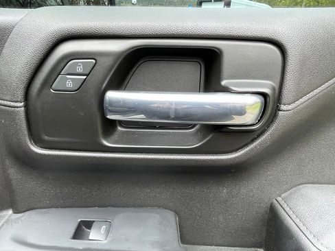 Certified 2021 Chevrolet Silverado 1500 LT Trail Boss w/ LPO, Dark Essentials Package image 15