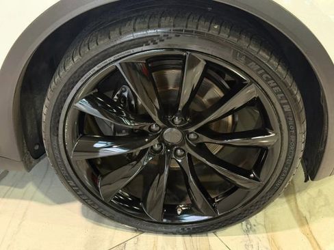Used 2017 Tesla Model X 75D AWD/4WD image 37