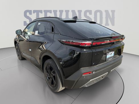 New 2026 Toyota C-HR AWD/4WD image 3