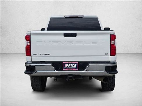 Used 2023 Chevrolet Silverado 2500 LT AWD/4WD image 6