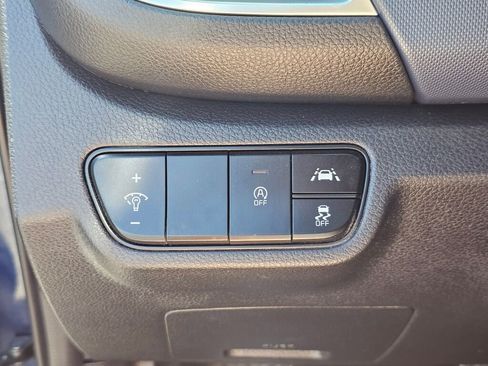 Used 2021 Kia Seltos S AWD/4WD image 32
