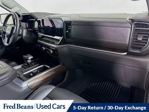 Used 2022 GMC Sierra 1500 Elevation w/ Elevation Premium Package AWD/4WD image 36