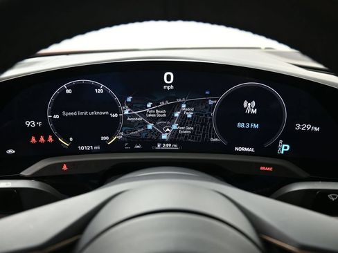 Certified 2022 Porsche Taycan 4S AWD/4WD image 19