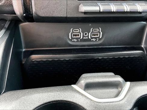 Used 2021 RAM 1500 Laramie w/ Sport Appearance Package AWD/4WD image 37