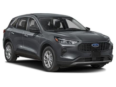Certified 2023 Ford Escape Active w/ Cold Weather Package FWD image 6