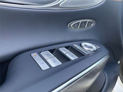 Used 2026 Genesis GV70 2.5T Sport Prestige image 13