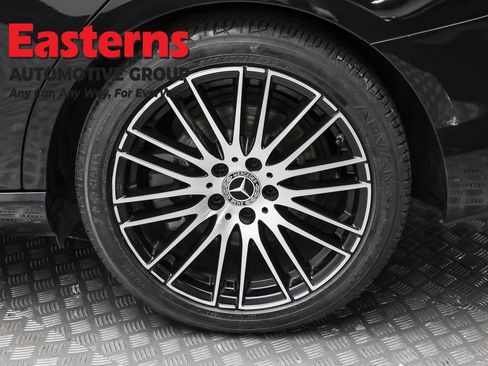 Used 2023 Mercedes-Benz C 300 C 300 image 8